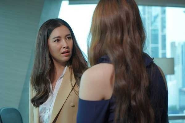 Nguoi cu cua chong up 500 cai anh ky niem len mang khien vo buc xuc