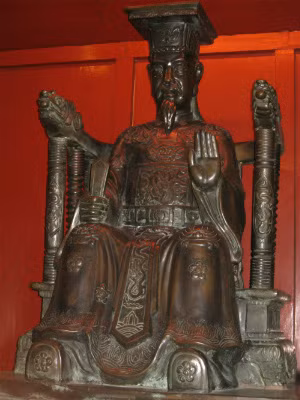 Vua Lý Thánh Tông chính là người cho đổi tên nước từ Đại Cồ Việt thành Đại Việt.