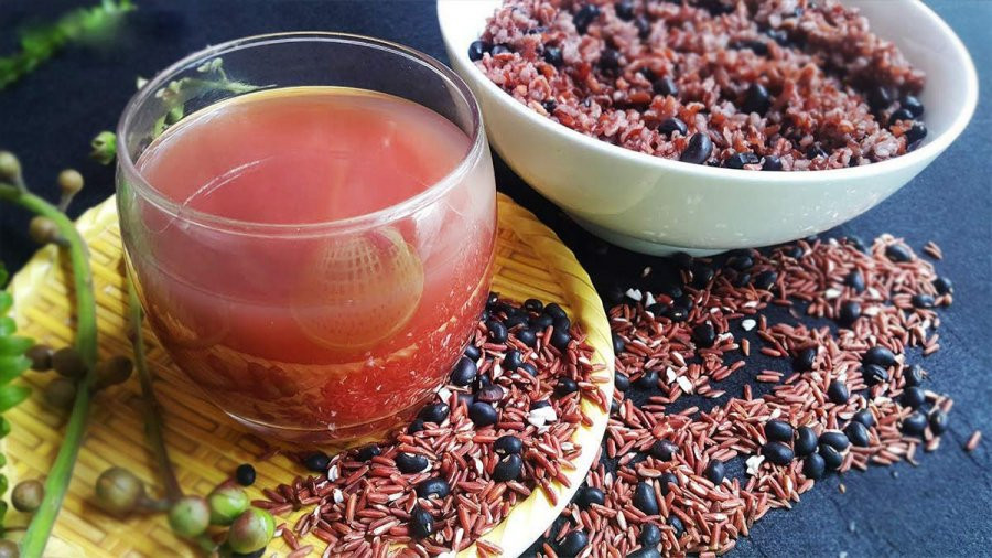 4 khung giờ vàng uống nước gạo lứt rang giúp giảm cân - Hình 2 4 khung gio vang uong nuoc gao lut rang giup giam can-Hinh-2