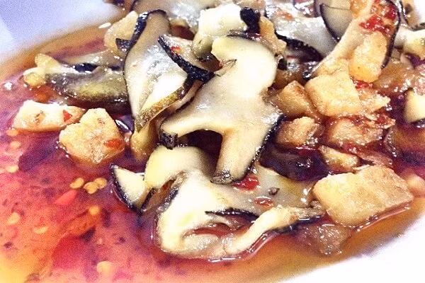 Hai san sieu khung bat ngo ban tren cho mang, nua trieu/con khach dat toi tap-Hinh-6