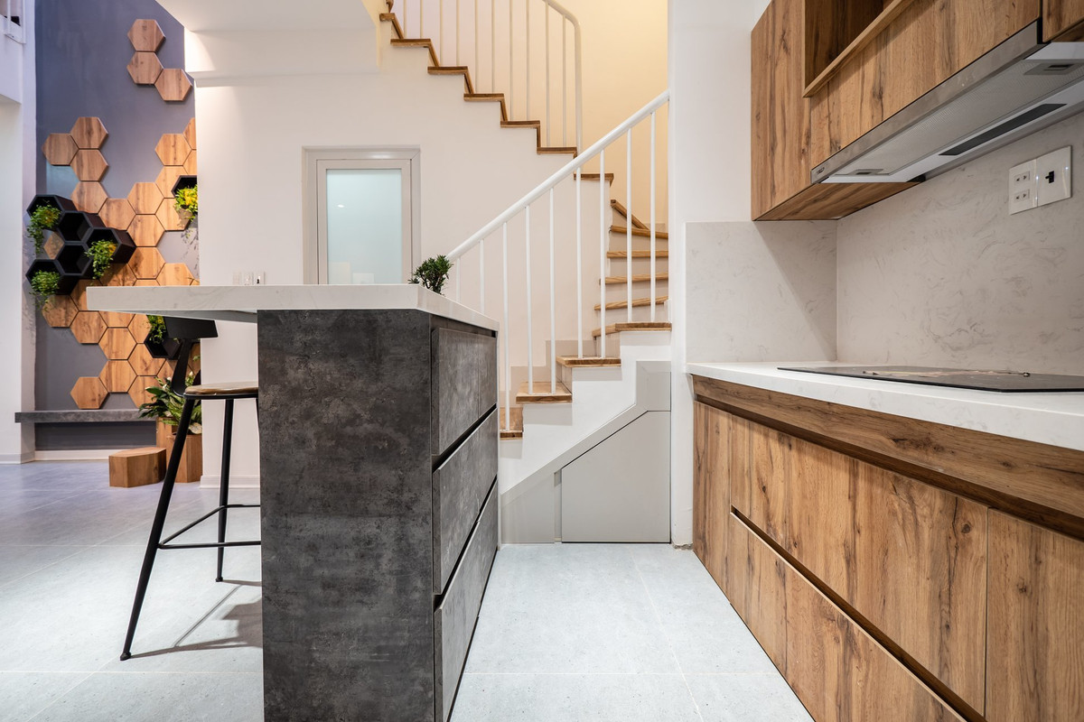 Ngoi nha o Da Nang, muon den cac phong phai qua chiec “cau vat veo”-Hinh-20