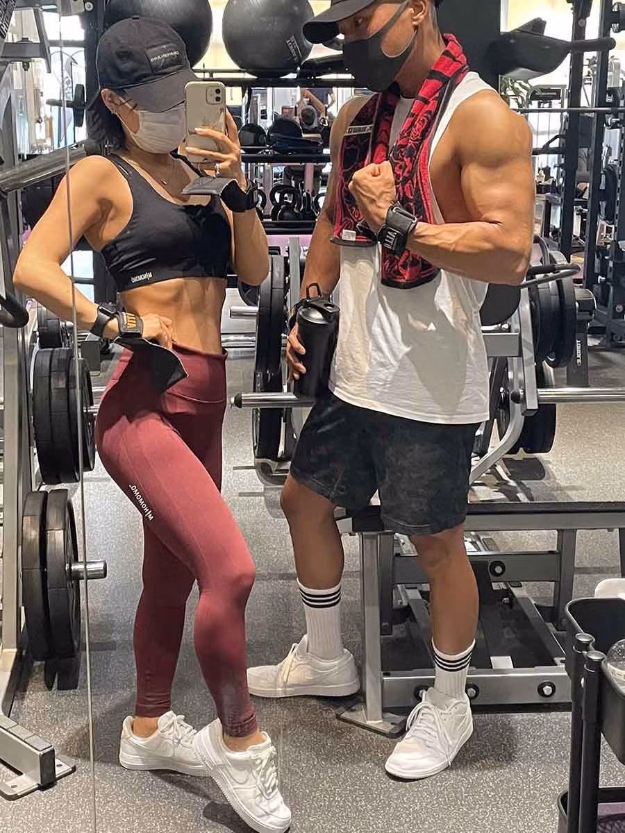 Cap vo chong cung nhau giam can, sau 3 nam ai cung phai tram tro-Hinh-7