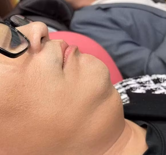 "Tình tin đồn" Võ Tấn Phát đăng ảnh "dìm hàng" MC Đại Nghĩa ảnh 4