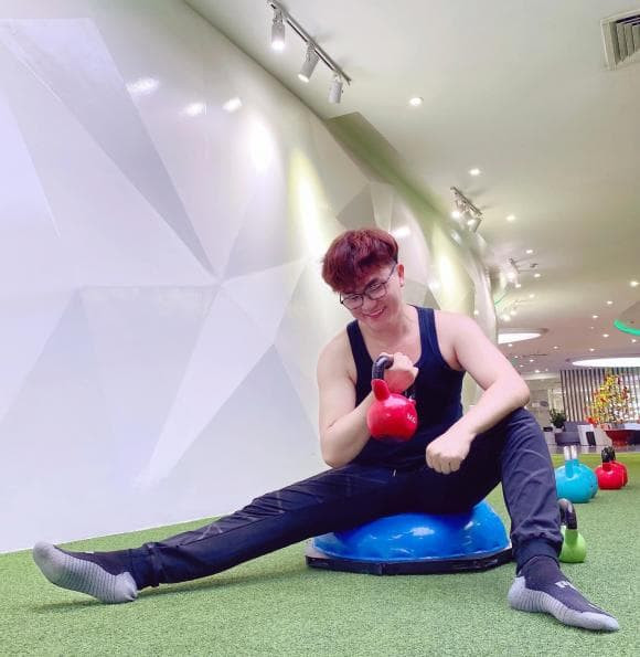 "Tình tin đồn" Võ Tấn Phát đăng ảnh "dìm hàng" MC Đại Nghĩa ảnh 5