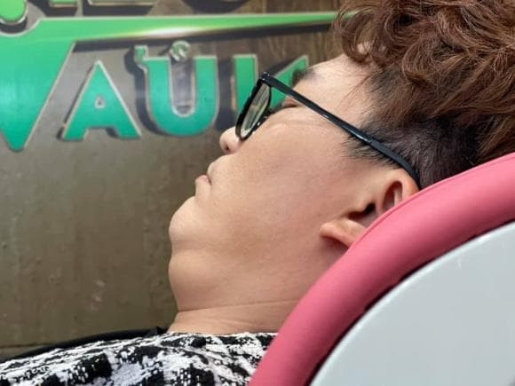 "Tình tin đồn" Võ Tấn Phát đăng ảnh "dìm hàng" MC Đại Nghĩa ảnh 3