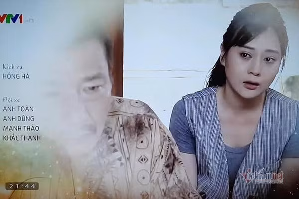 Dường như Nam đã phát hiện ra sự thật ông Sinh là bố mình.