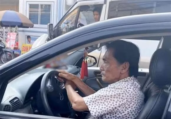 Con trai Thuong Tin tung ngam ngui vi cha gia U70 van co cuc muu sinh-Hinh-6