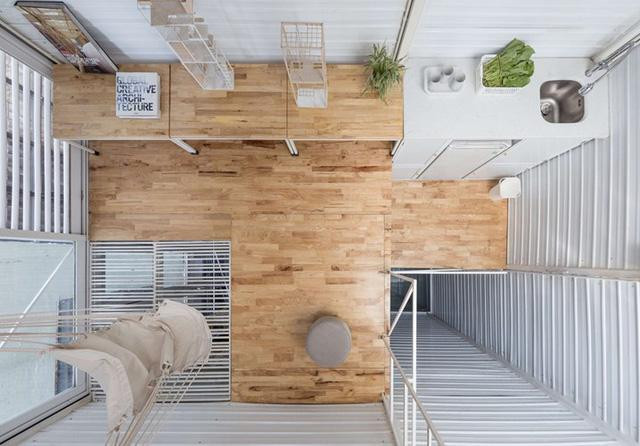 Nha pho 10m2 o Ha Noi khong ton mot vien gach de xay van dep-Hinh-11