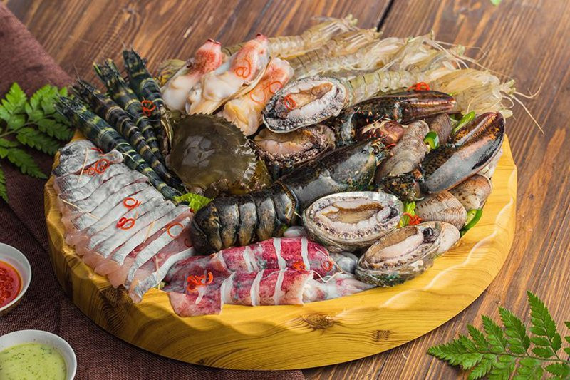 Tu lanh con chua 3 mon an nay thi nen vut bo som