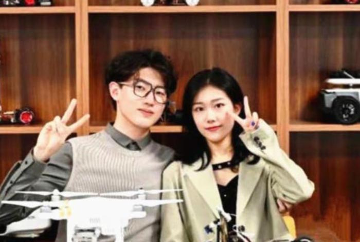 Cap doi trai tai gai sac, hoc van sieu dinh khien dan tinh nguong mo-Hinh-4