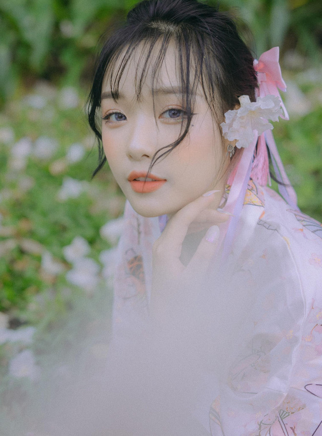 Mot lan toi nhan gian phai song cuoc doi ruc ro-Hinh-3