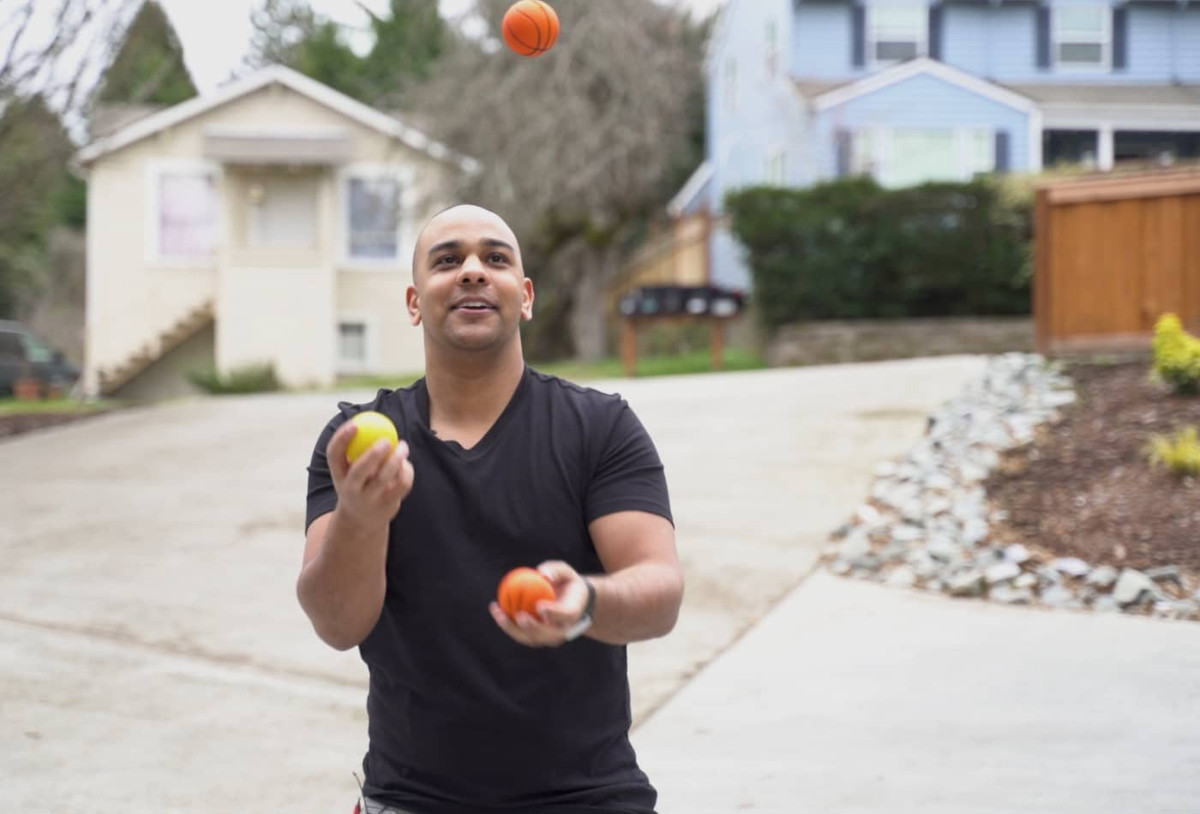 Trở thành tỷ phú ở tuổi 27, chàng trai không bao giờ chi tiêu vào thứ này Tro thanh ty phu o tuoi 27, chang trai khong bao gio chi tieu vao thu nay