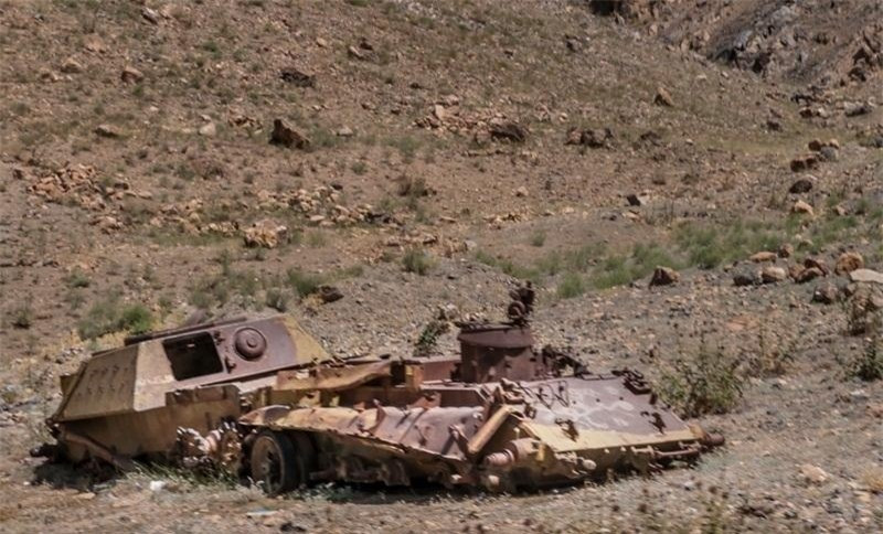 Nơi đây được chọn là làm căn cứ của quân Mujaheddin sau mỗi cuộc tấn công lực lượng Liên Xô ở Kabul. Chính vì thế, Quân đội Liên Xô trong suốt 10 năm tiến hành 16 chiến dịch lớn nhắm vào đây.