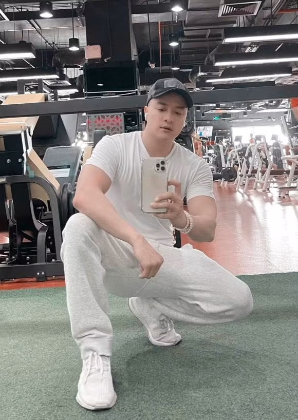 Cuoc song hien tai cua Cao Thai Son: Tro thanh 