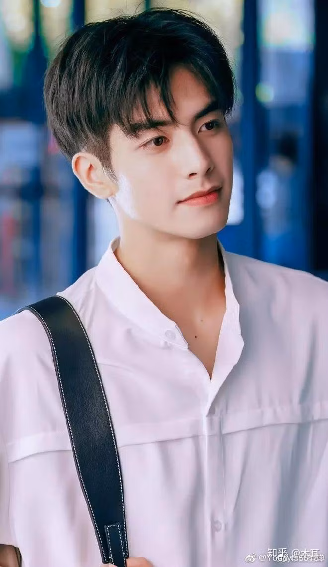 Midu bat ngo cong bo ban trai, danh tinh bo ai cung nga ngua-Hinh-2