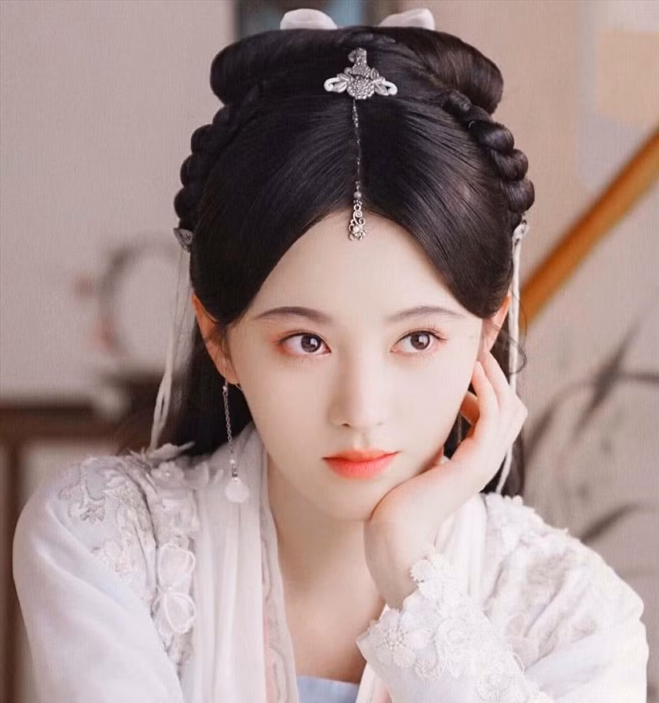 Moi tinh dong tinh tai tieng nhat lich su Trung Hoa phong kien