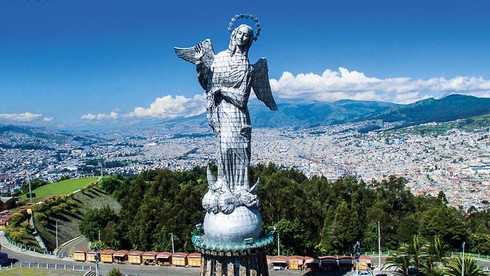 Ngon nui cao nhat the gioi thuoc nuoc nao?-Hinh-6