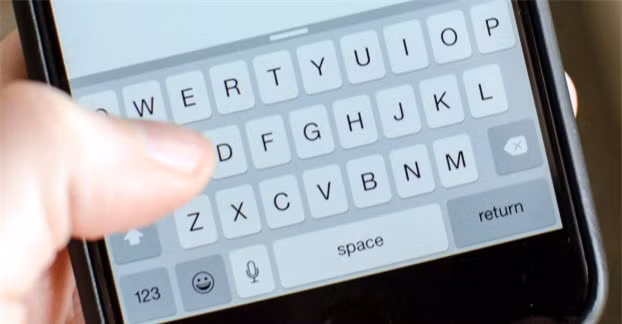 Cham 2 lan vao phim cach tren iPhone: Thu thuat cuc hay