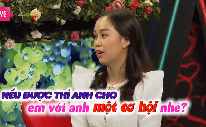 Nu du hoc sinh ru ca bo toi 