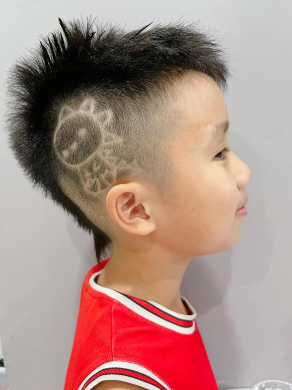 Ốc Thanh Vân tiết lộ ước mơ sang Dubai làm ăn xin của con trai út Oc Thanh Van tiet lo uoc mo sang Dubai lam an xin cua con trai ut