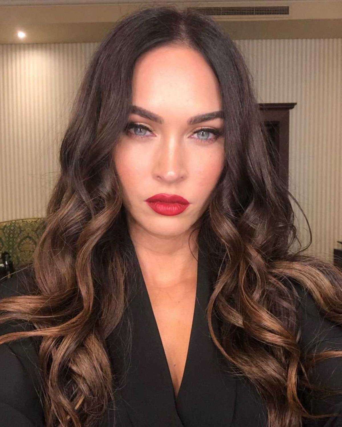 Cong nuong Kate Middleton, Angelina Jolie, Kim Kardashian...an kieng nhu the nao?