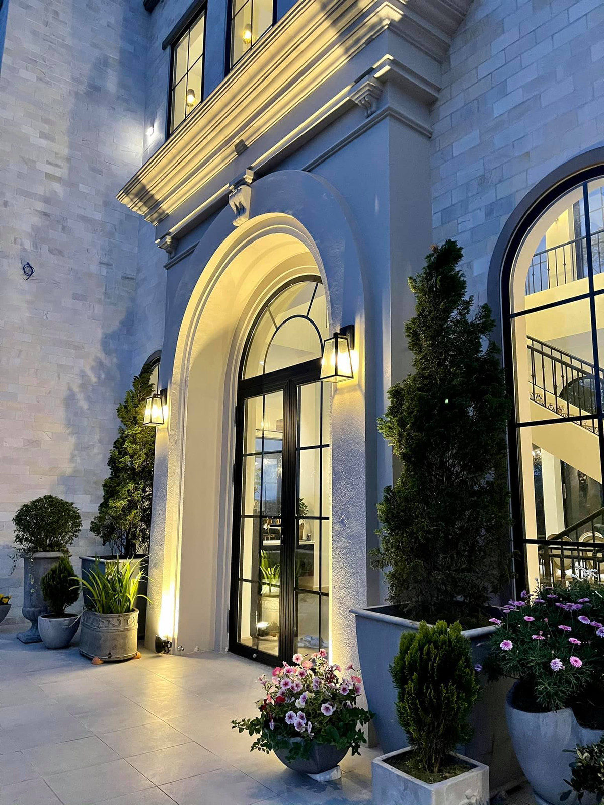 4 mau biet thu don nang va gio khien ai cung phai me dam-Hinh-6