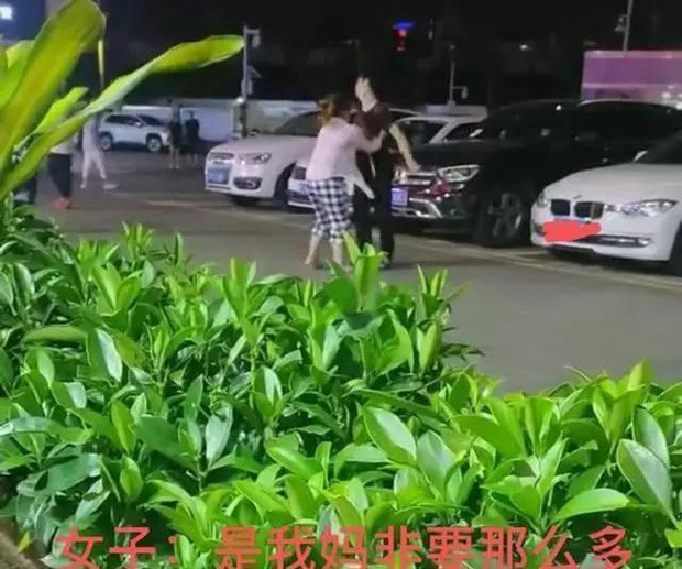 Ban gai quy khoc xin dung chia tay, chang trai dau don tiet lo ly do