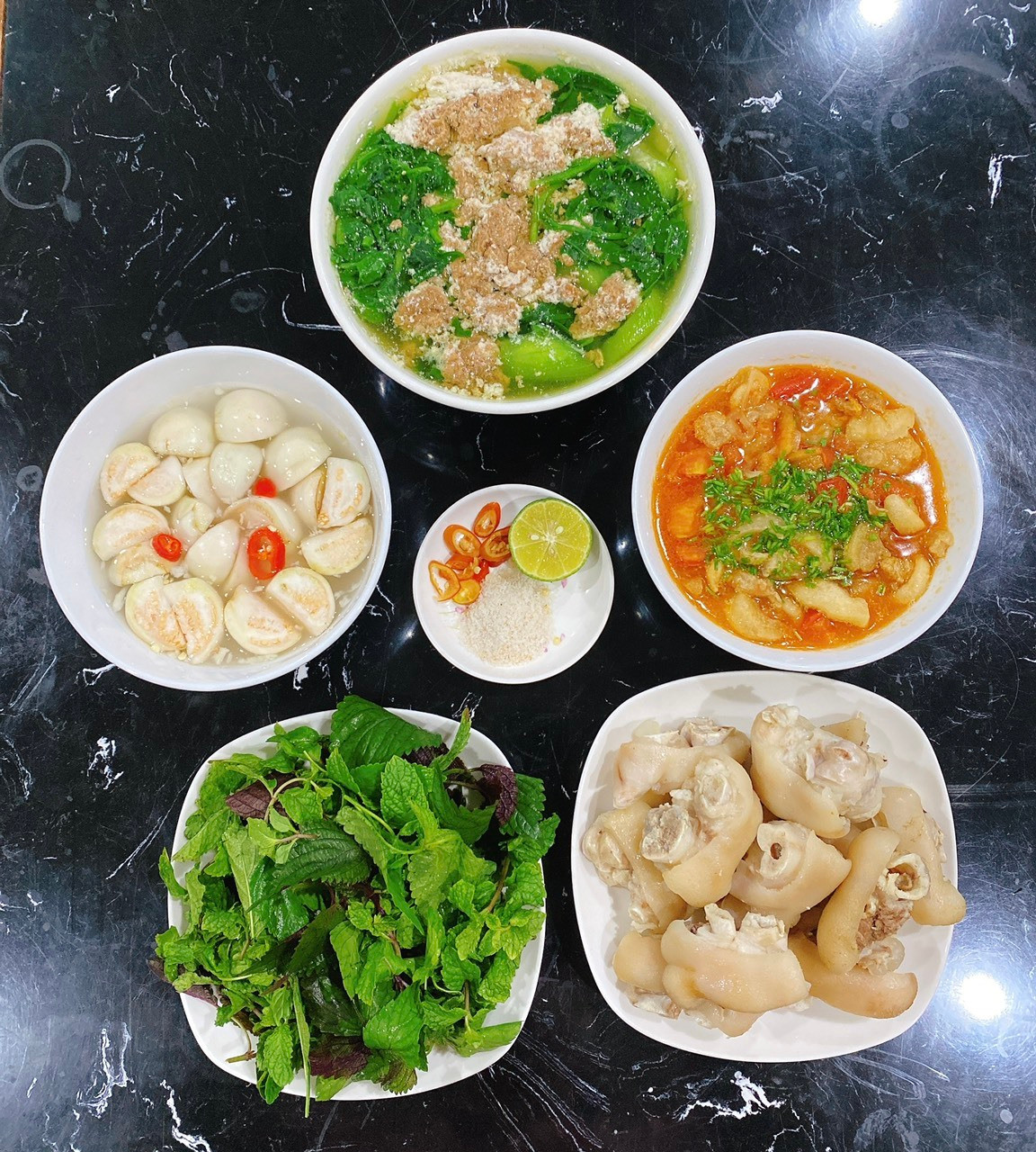 Giam nua chi tieu van co mam com ngon mua dich-Hinh-4