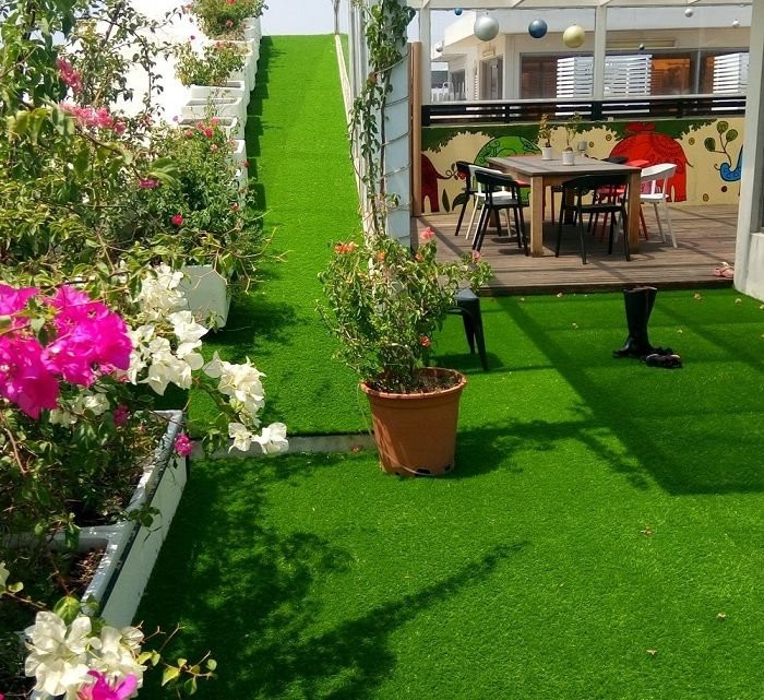 8 mau san thuong dep, hoc theo co ngay khong gian thu gian cho ca nha