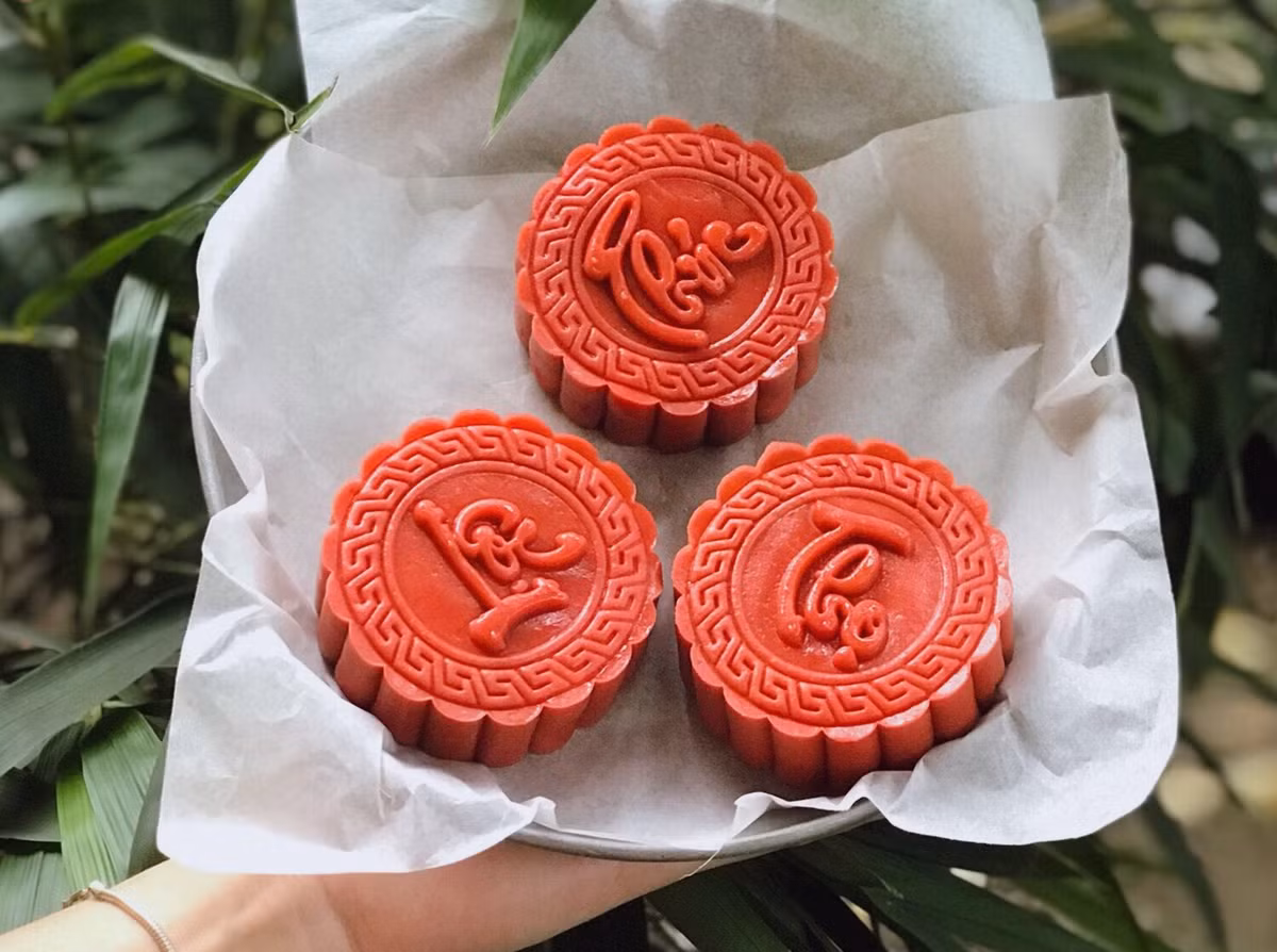 Gioi tre tu lam banh Trung thu khi o nha gian cach-Hinh-6