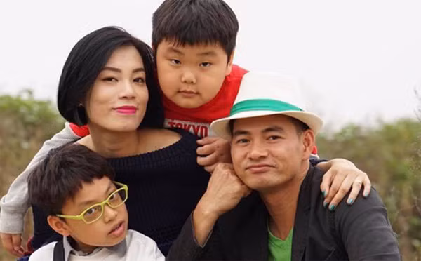 2 cậu bé con nhà nòi liên tục góp mặt ở Táo quân - Hình 4 2 cau be con nha noi lien tuc gop mat o Tao quan-Hinh-4