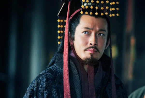 Nhân vật vô danh tiểu tốt nhưng khiến Lưu Bị căm hận gồm những ai? - Hình 2 Nhan vat vo danh tieu tot nhung khien Luu Bi cam han gom nhung ai?-Hinh-2