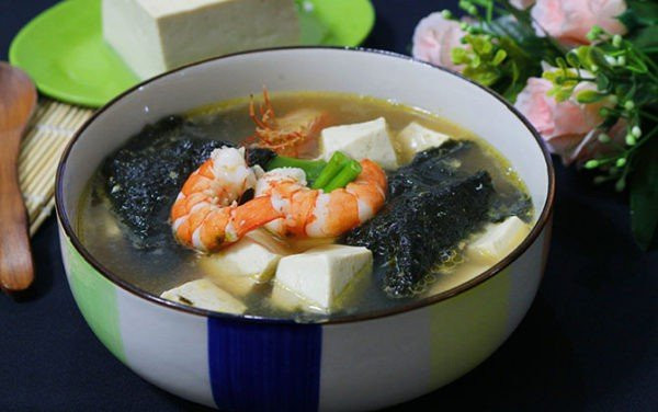 7 mon canh binh dan giup bom mau len lao, tot cho nguoi suy nhuoc co the-Hinh-3