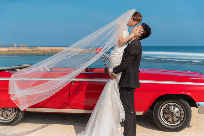 Đi công tác về, vợ phát hiện chồng "không mảnh vải che thân" với bạn mình Di cong tac ve, vo phat hien chong