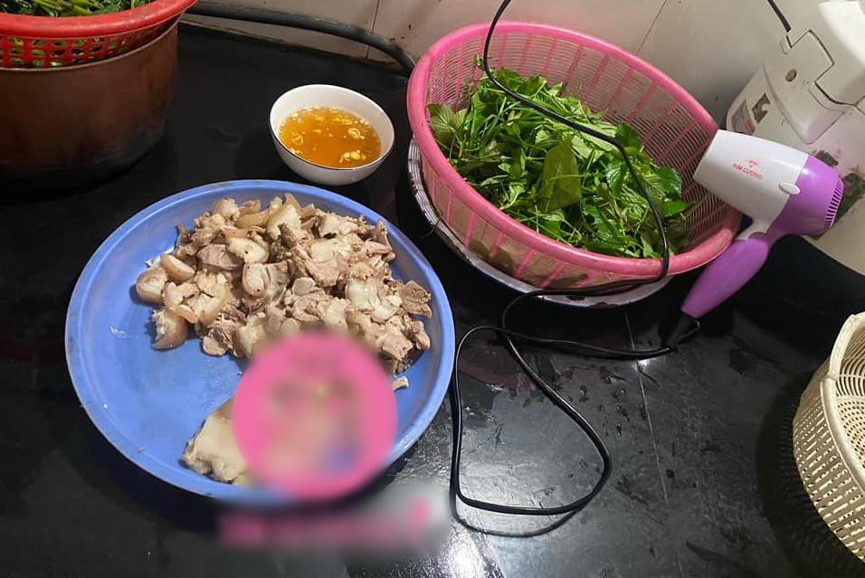 Me chong thu tai vay rau, con dau nhanh tri hong kho bang may say-Hinh-2