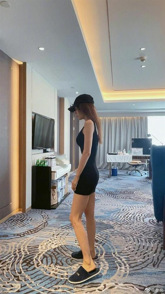 Body nhìn là mê của "Phú Sát Hoàng Hậu" Tần Lam - Hình 3 Body nhin la me cua