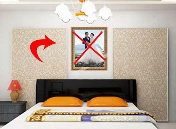 Treo ảnh cưới đặt ở 2 vị trí này: Vợ chồng khắc khẩu Treo anh cuoi dat o 2 vi tri nay: Vo chong khac khau