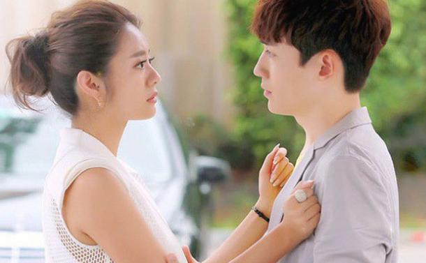 Toi bung mang da chua di theo doi chong de roi bat khoc truoc su that