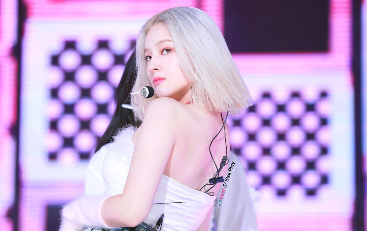 Bi kich cua nhung sao nu Han lo clip nhay cam