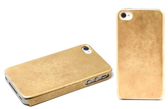 Ốp lưng Miansai 14 Carat Gold Case cho iPhone 4s có giá 10.000 USD. Chiếc ốp được thiết kế đơn giản, toàn bộ làm từ vàng 14 carat nguyên khối. Tuy nhiên, ốp này không bọc hết 4 viền mà chỉ có 2 viền trái phải. Nhiều người cho rằng thiết kế của ốp quá đơn giản so với giá tiền và chất liệu tạo nên. Ảnh: Luxurylaunches.