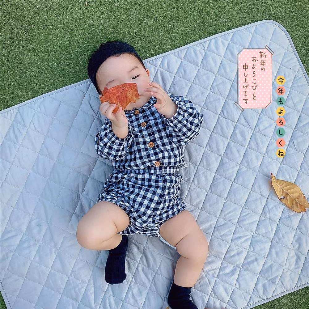 Con gai 8 thang tuoi cua Van Navy gay sot voi ngoai hinh-Hinh-4