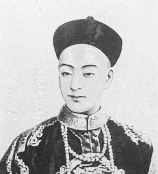 Ra mật chỉ trước khi chết, phơi bày sự tàn độc của Từ Hi Thái hậu Ra mat chi truoc khi chet, phoi bay su tan doc cua Tu Hi Thai hau