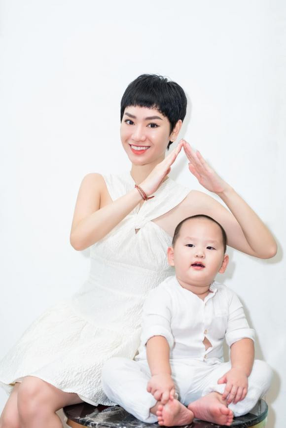 Nhan sắc Trà My Idol bị thời gian bỏ quên, chục năm vẫn không thay đổi - Hình 4 Nhan sac Tra My Idol bi thoi gian bo quen, chuc nam van khong thay doi-Hinh-4