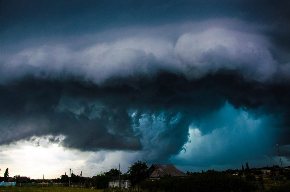 Vẻ đẹp ấn tượng của cơn bão.