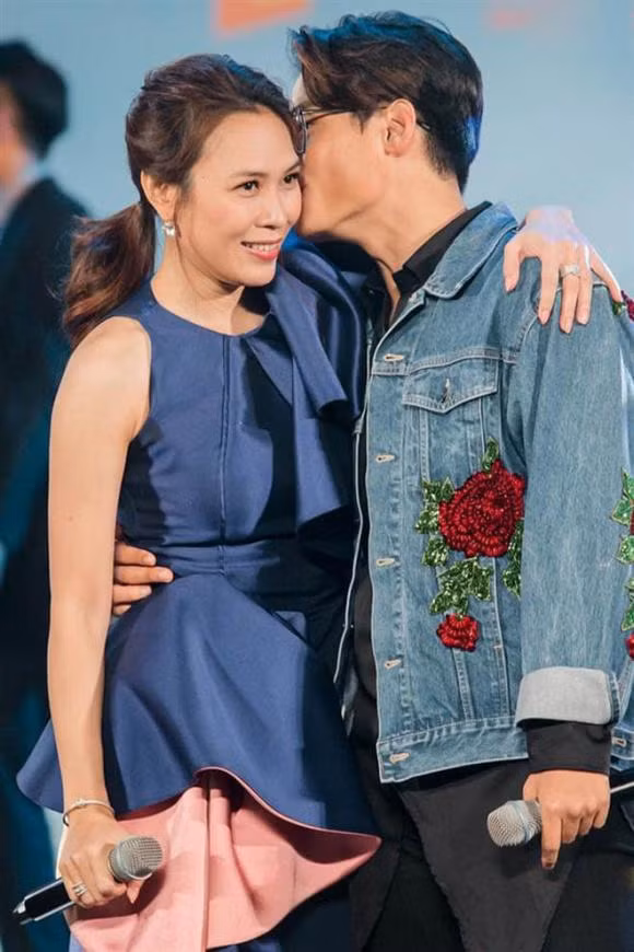 My Tam bat ngo tiet lo biet danh cua chong tuong lai-Hinh-4