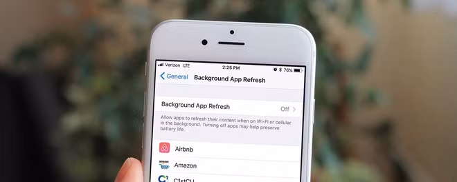 Ban co thuong bat “che do nguon dien thap” khi iPhone gan het pin khong?-Hinh-3