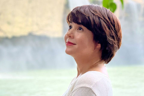 MC Diễm Quỳnh: Công việc mới vật vã, trầy da tróc vảy ảnh 2