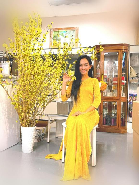 Thuy Nga tiet lo do giau co cua Kim Hien-Hinh-7