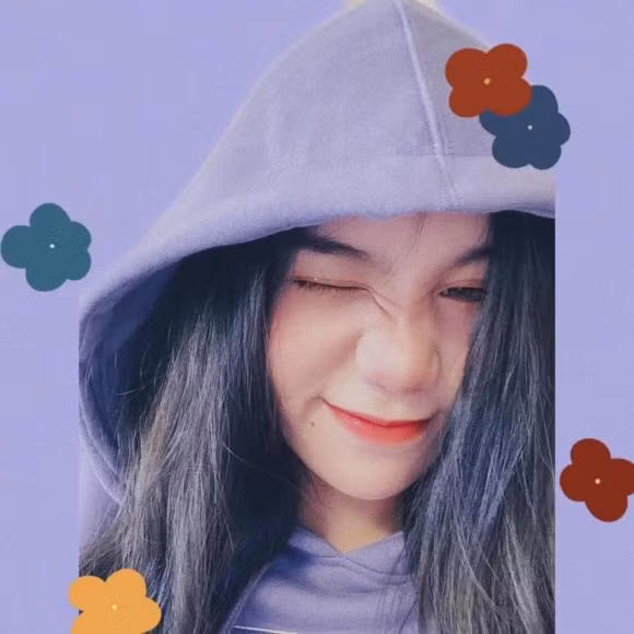 Con gai A hau Trinh Kim Chi cang lon cang 