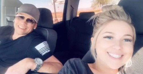 O tuoi 26, ba me tre hanh phuc khi co con gai lon 20 tuoi